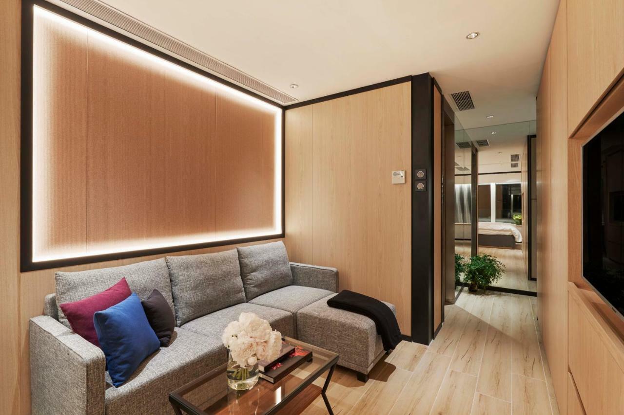 Harbor View Studio (South Tower)